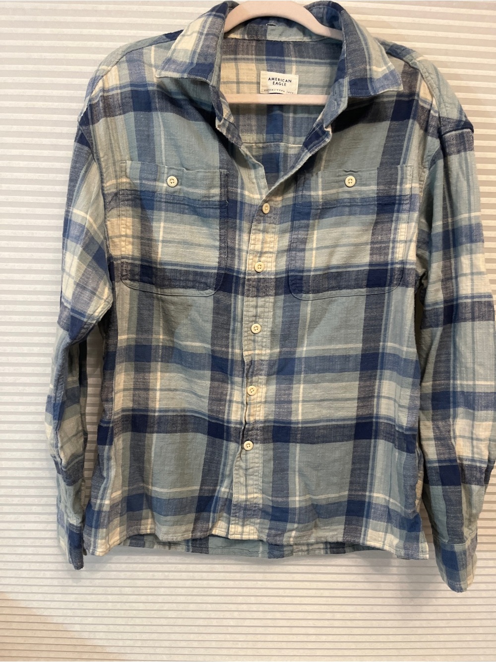 Men’s American Eagle - Light Blue and Navy Plaid Button-Down Shirt - Size S